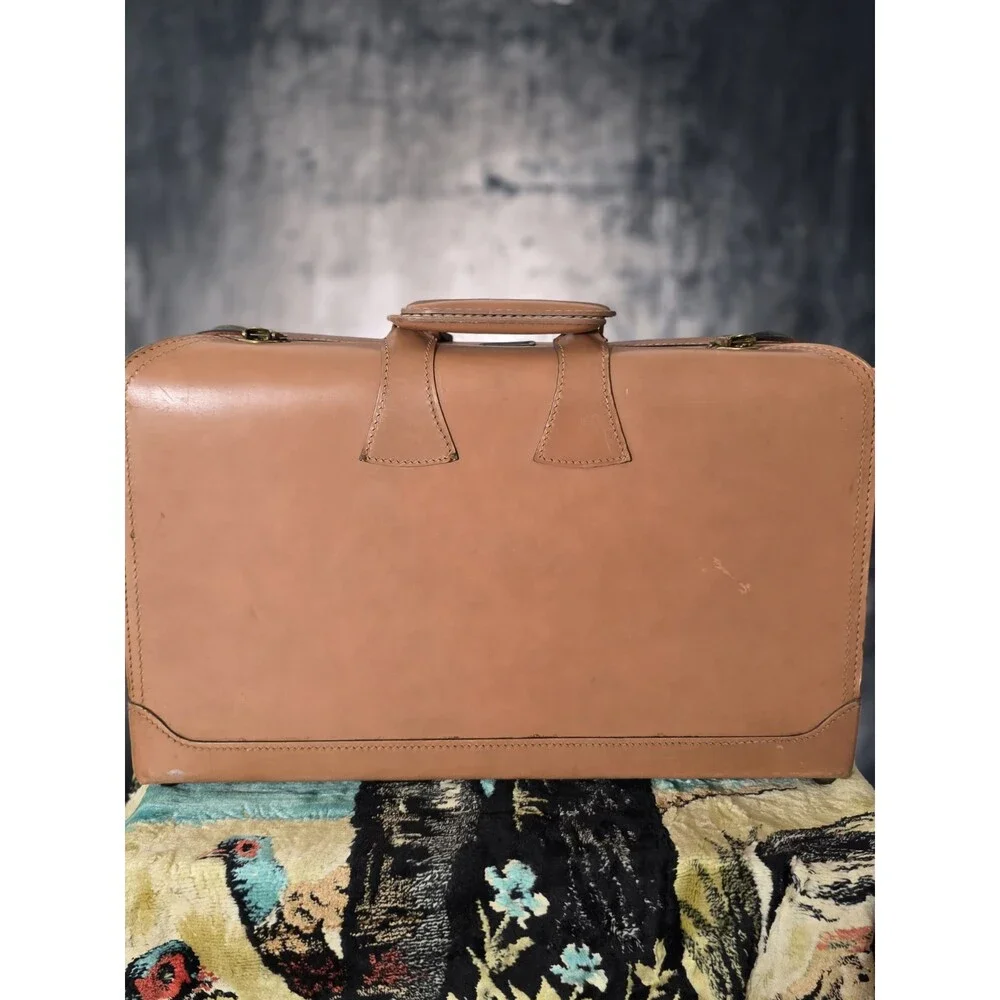 Vintage Brooks Brothers Tan Leather Suitcase Carry-On Travel Case Hard Shell
